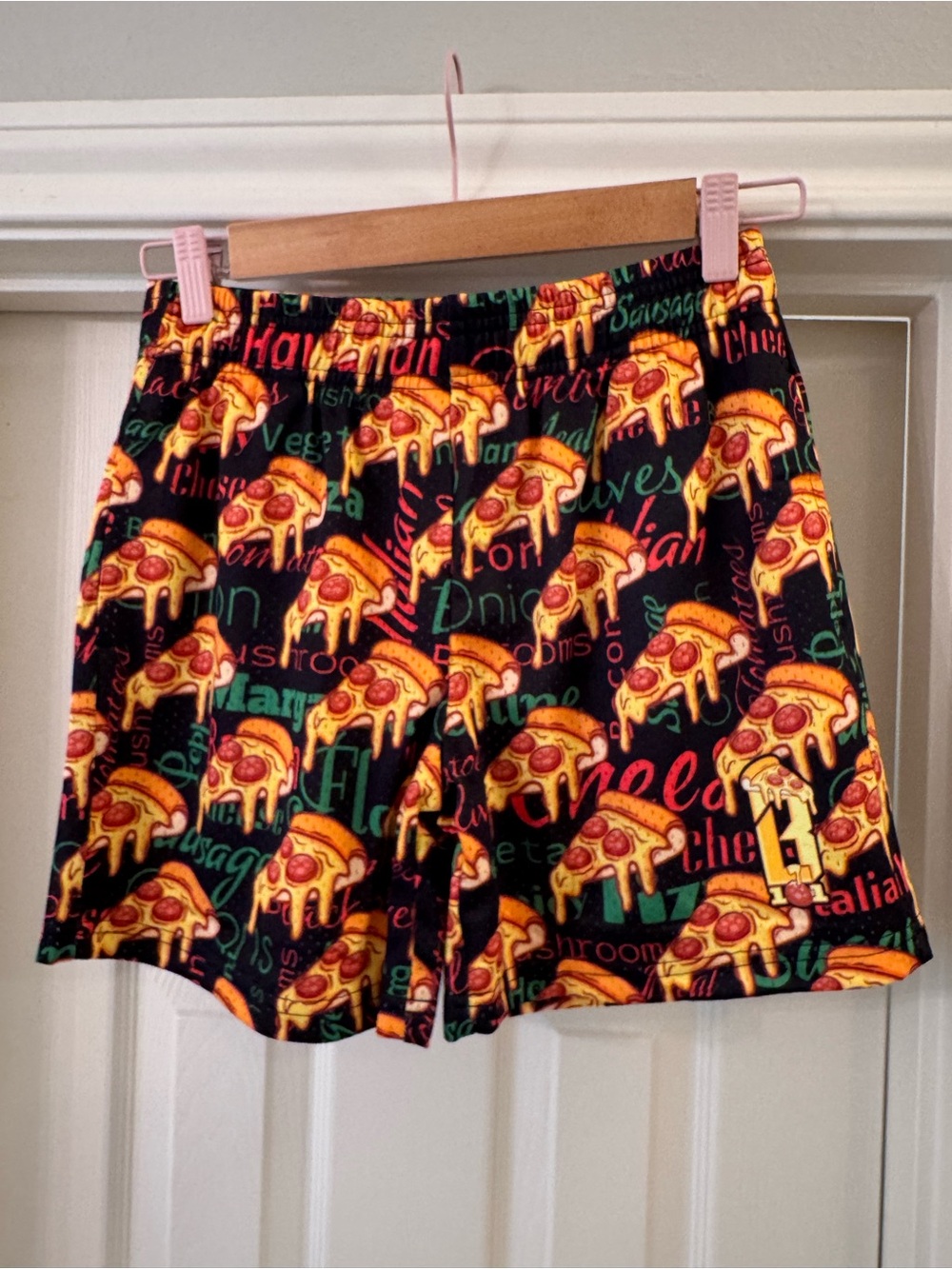 NWT Baseball Lifestyle 101 Pizza Youth Shorts
Size: YL